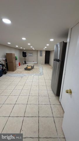 549 E CHELTENHAM AVE, Philadelphia, PA 19120