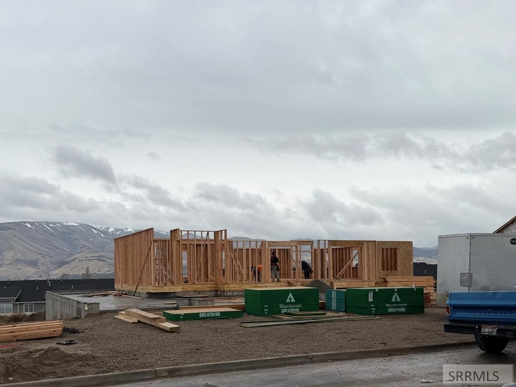 3039 Alexandre Drive, Pocatello, ID 83204