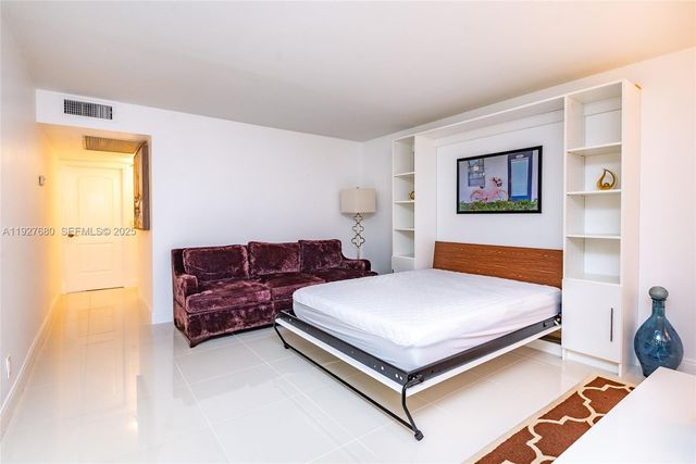 1061 Exeter D 1061 D, Boca Raton, FL 33434