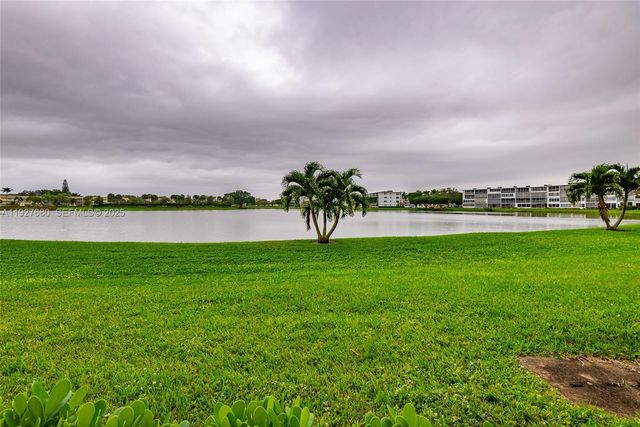 1061 Exeter D 1061 D, Boca Raton, FL 33434