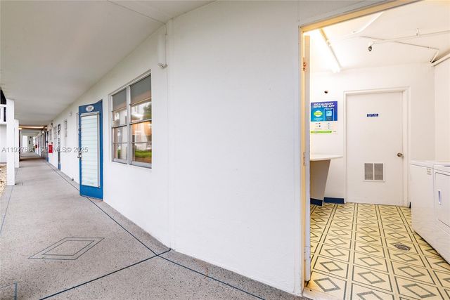 1061 Exeter D 1061 D, Boca Raton, FL 33434