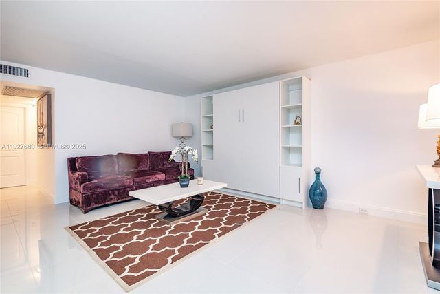 1061 Exeter D 1061 D, Boca Raton, FL 33434