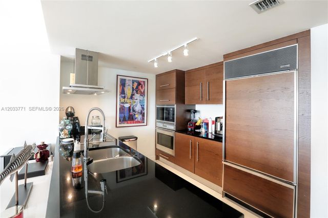 495 Brickell Avenue 4703, Miami, FL 33131