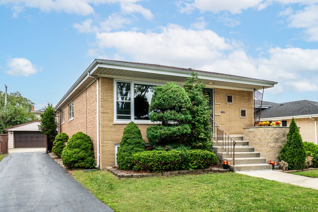 9305 Major Avenue, Oak Lawn, IL 60453 — exterior