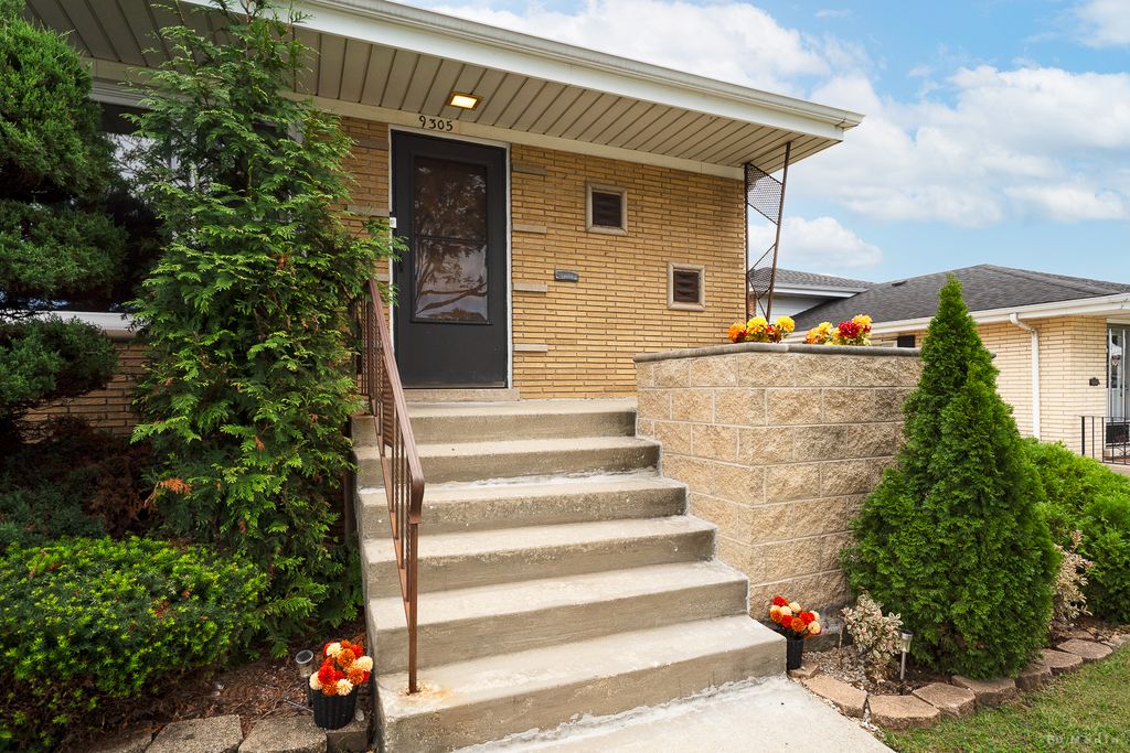 9305 Major Avenue, Oak Lawn, IL 60453 — photo 3