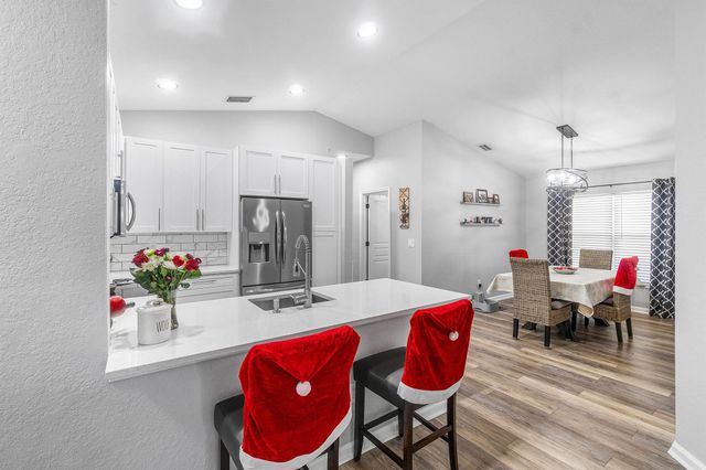 5112 Aurora Lake Circle, Greenacres, FL 33463