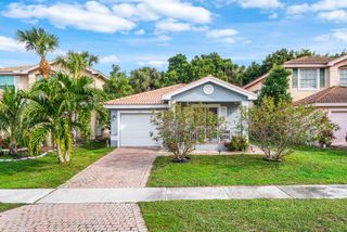 5112 Aurora Lake Circle, Greenacres, FL 33463