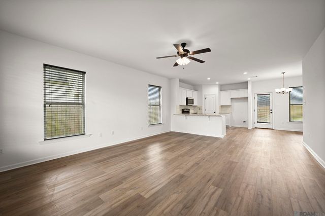 8890 Black Birch Ave, Zachary, LA 70791