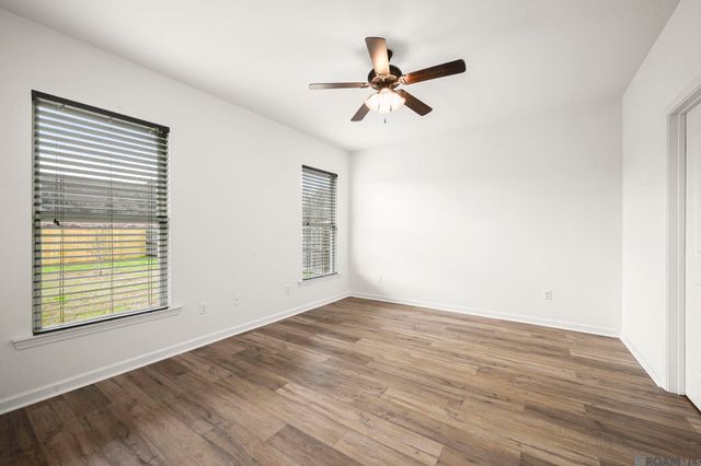 8890 Black Birch Ave, Zachary, LA 70791