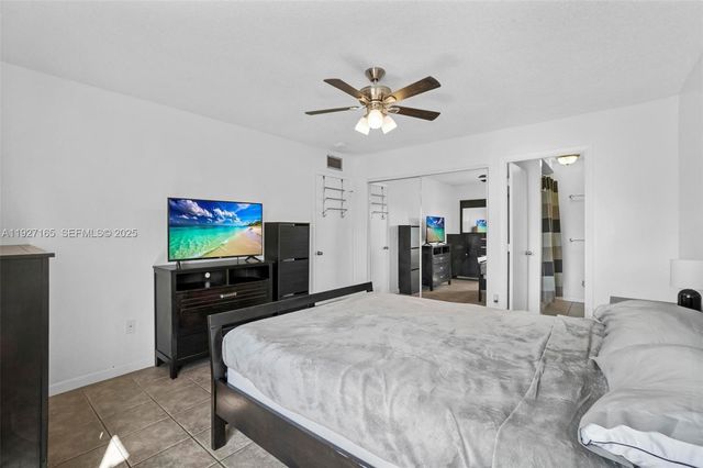 3545 NE 167th St 208, North Miami Beach, FL 33160