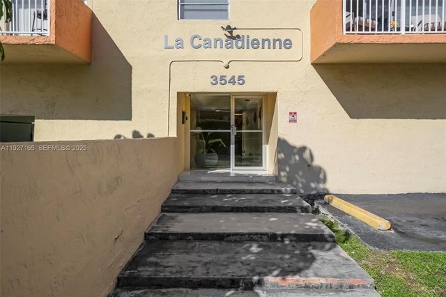 3545 NE 167th St 208, North Miami Beach, FL 33160