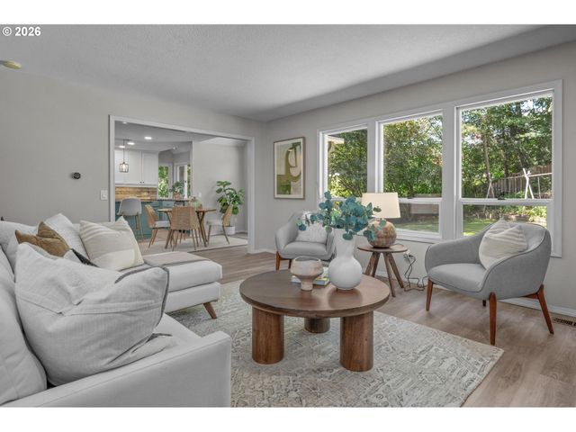 5575 SUNCREEK Dr, Lake Oswego, OR 97035