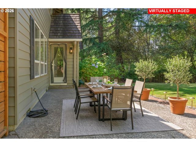 5575 SUNCREEK Dr, Lake Oswego, OR 97035
