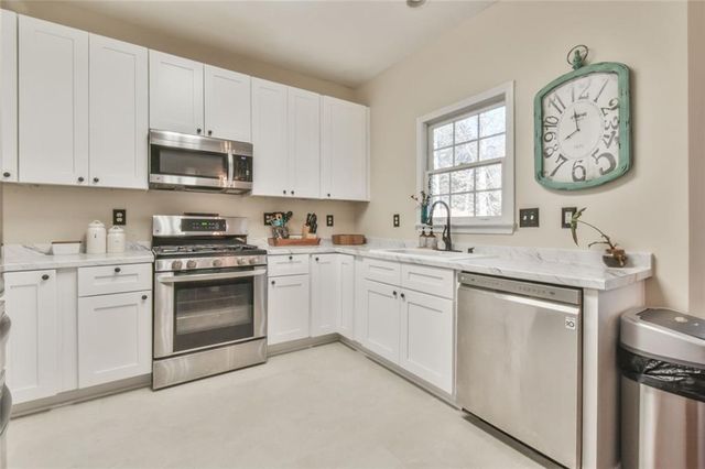 1430 Woodpoint Way, Lawrenceville, GA 30043