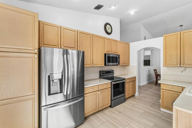 6846 Camille Street, Boynton Beach, FL 33437