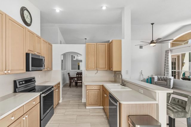 6846 Camille Street, Boynton Beach, FL 33437