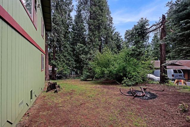 2923 Kimberly Ln, Pollock Pines, CA 95726