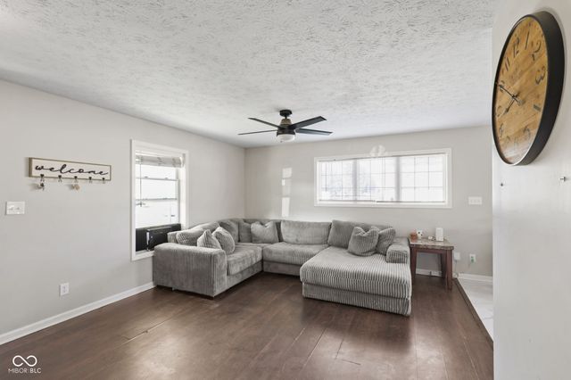 995 E Gray Street, Martinsville, IN 46151