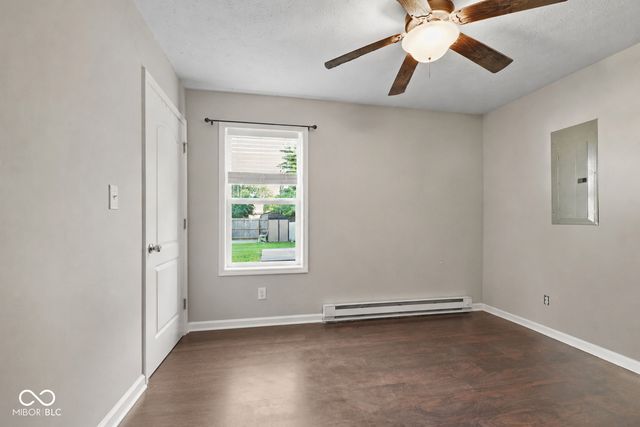 995 E Gray Street, Martinsville, IN 46151