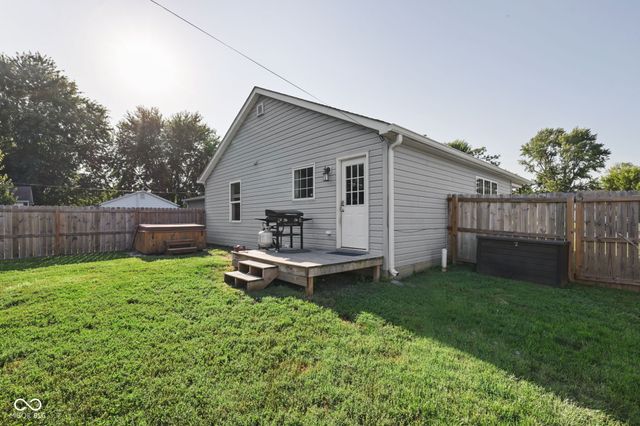 995 E Gray Street, Martinsville, IN 46151