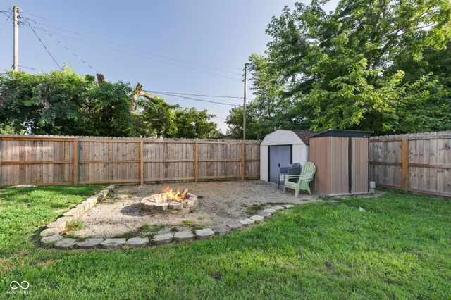 995 E Gray Street, Martinsville, IN 46151
