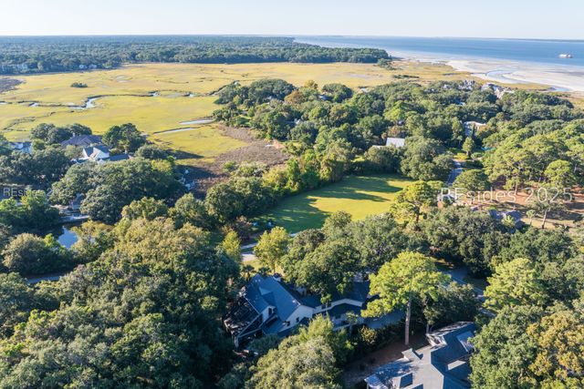 65 N Port Royal Dr, Hilton Head Island, SC 29928