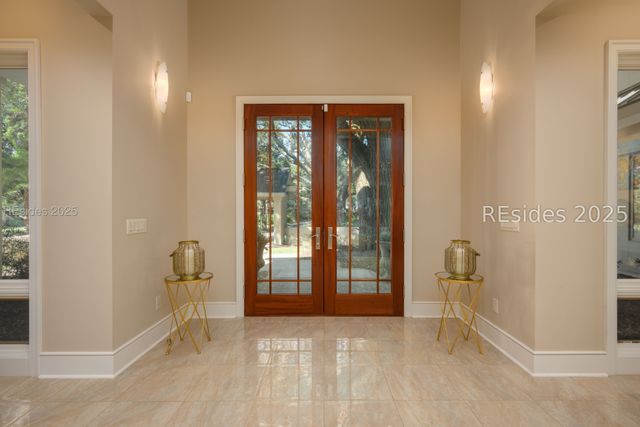 65 N Port Royal Dr, Hilton Head Island, SC 29928