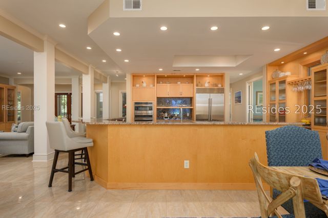 65 N Port Royal Dr, Hilton Head Island, SC 29928