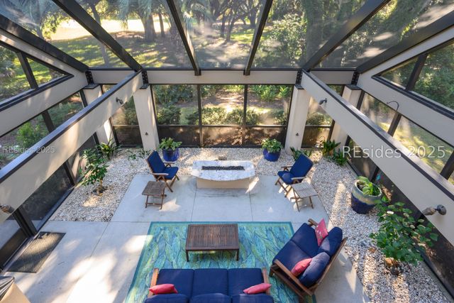 65 N Port Royal Dr, Hilton Head Island, SC 29928