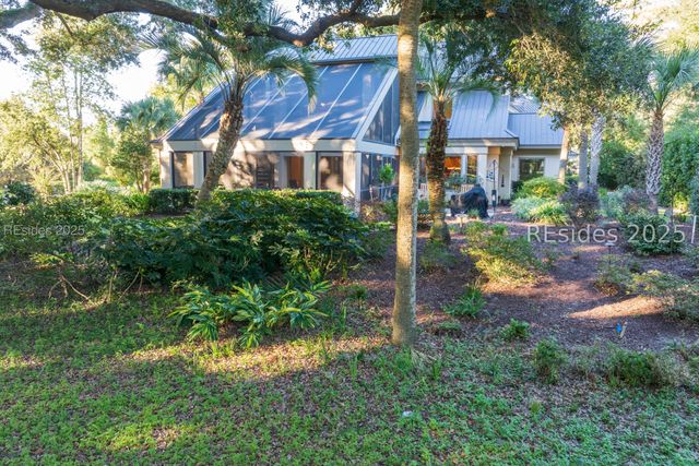 65 N Port Royal Dr, Hilton Head Island, SC 29928
