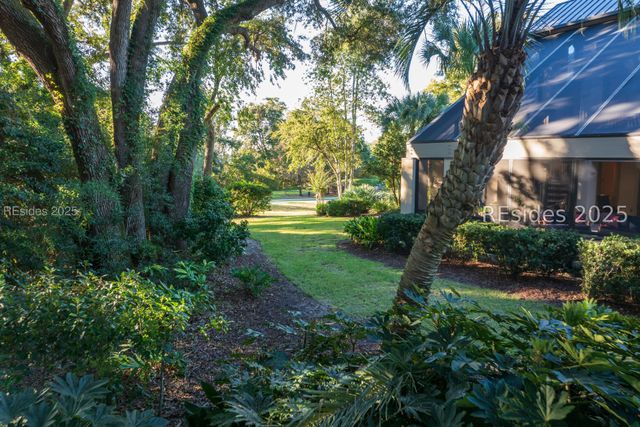 65 N Port Royal Dr, Hilton Head Island, SC 29928