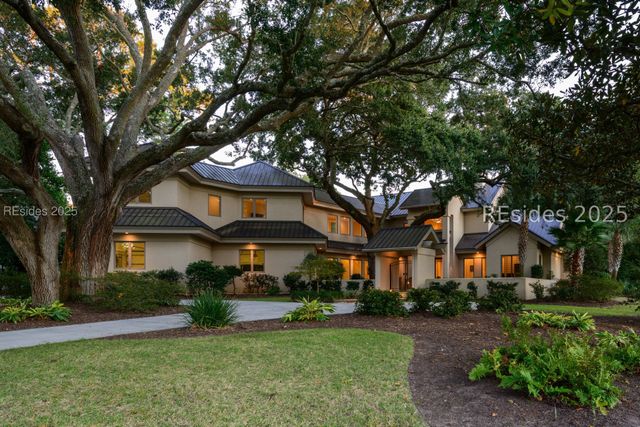65 N Port Royal Dr, Hilton Head Island, SC 29928