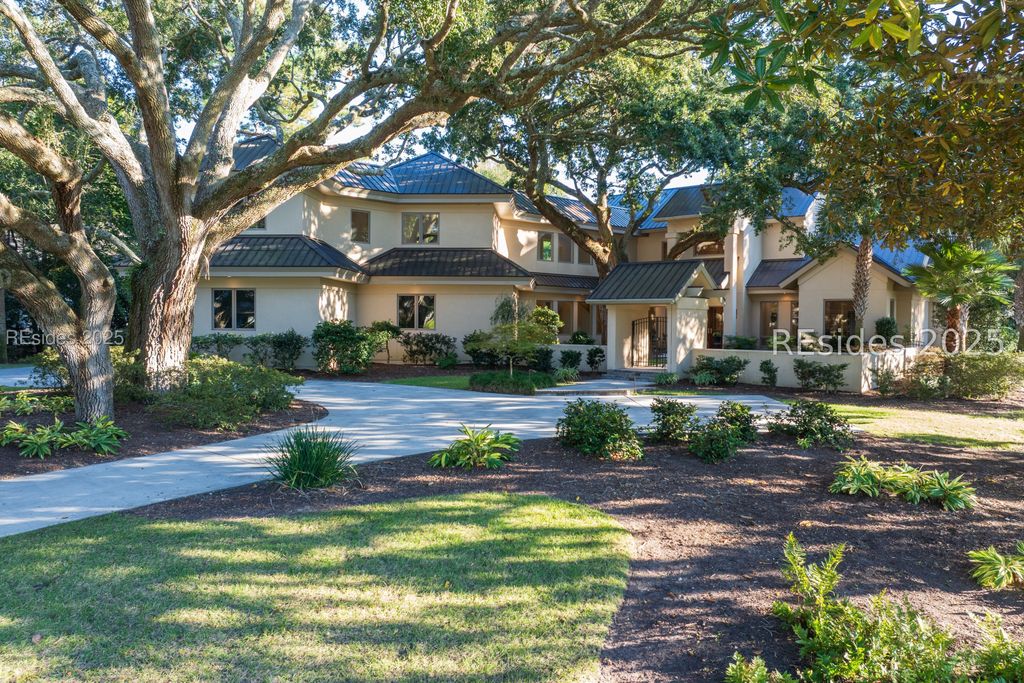 65 N Port Royal Dr, Hilton Head Island, SC 29928