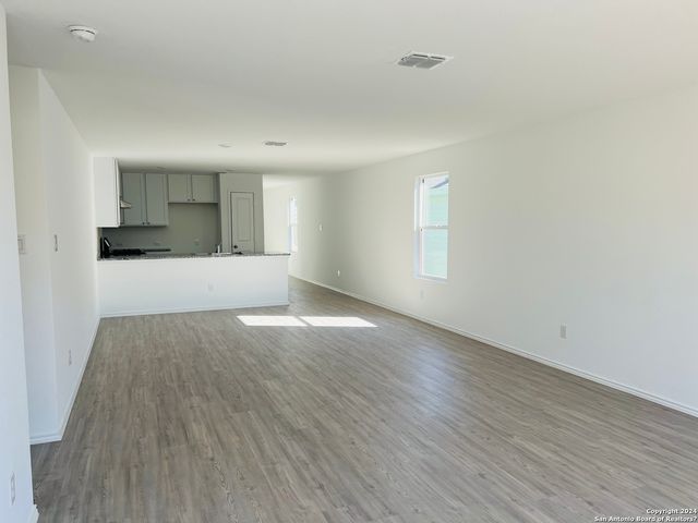 5475 Calton Bend, San Antonio, TX 78253