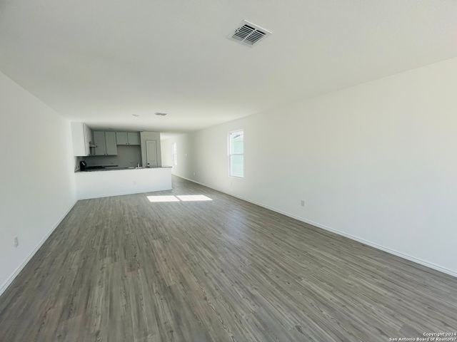 5475 Calton Bend, San Antonio, TX 78253