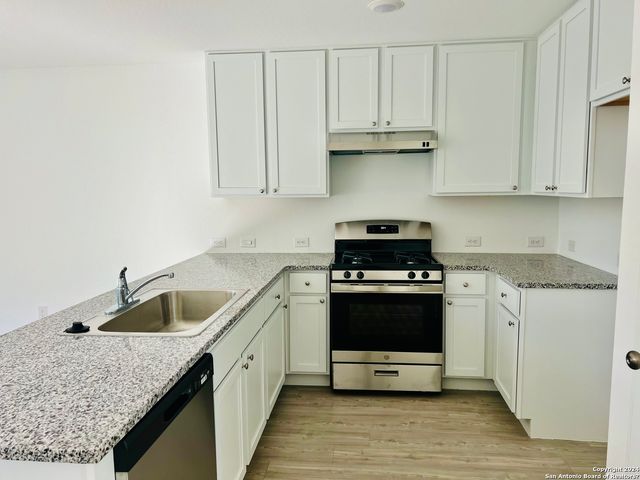 5475 Calton Bend, San Antonio, TX 78253