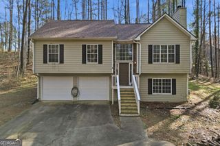 181 N Springs Drive, Acworth, GA 30101