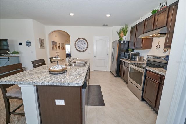 576 BOARDWALK AVENUE, Haines City, FL 33844