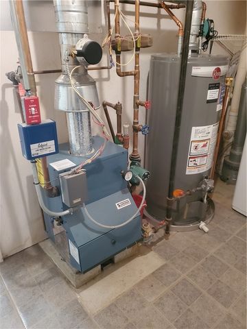 35 Ferncliff Avenue, North Providence, RI 02911