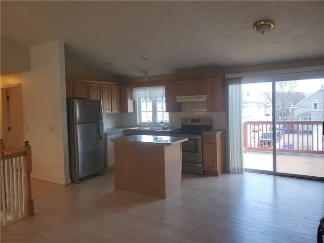 35 Ferncliff Avenue, North Providence, RI 02911