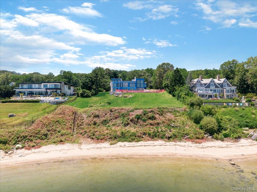 2 Todd Drive, Sands Point, NY 11050 — photo 5