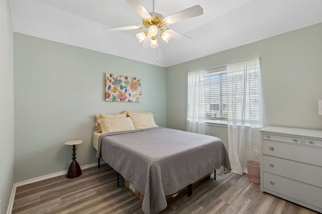 3804 Calloway Drive, Mansfield, TX 76063
