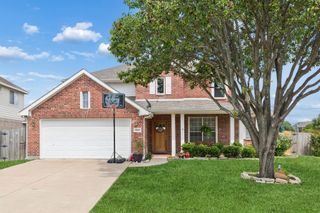 3804 Calloway Drive, Mansfield, TX 76063