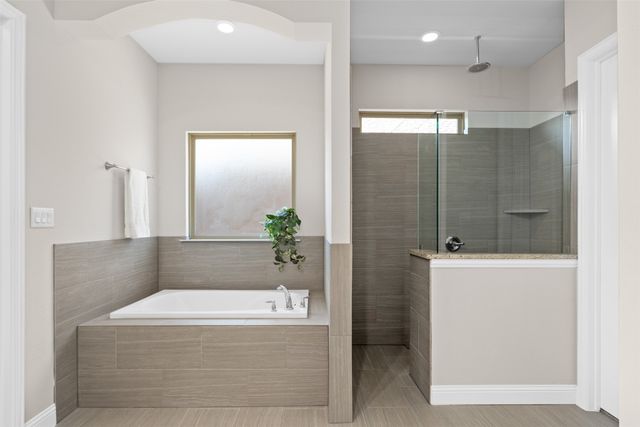 2608 Kuykendall Drive, Arlington, TX 76001