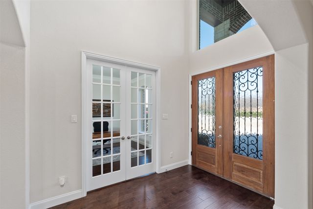 2608 Kuykendall Drive, Arlington, TX 76001