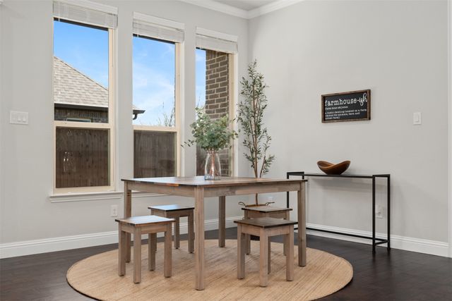 2608 Kuykendall Drive, Arlington, TX 76001