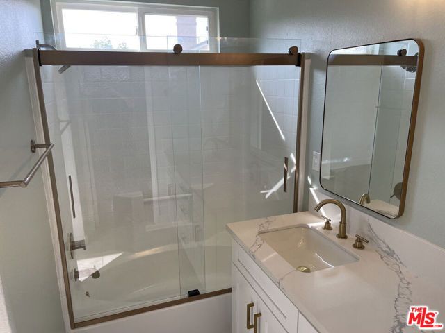 25720 Armstrong Circle A, Stevenson Ranch, CA 91381