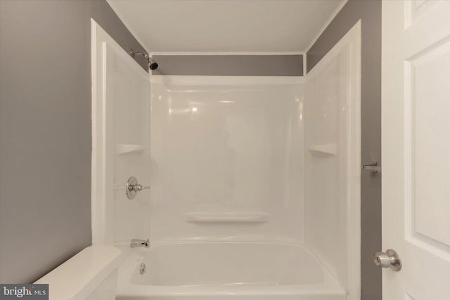2 WINDSOR ACRES, Windsor, PA 17366