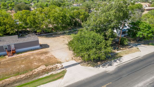 TBD TBD, Floresville, TX 78114