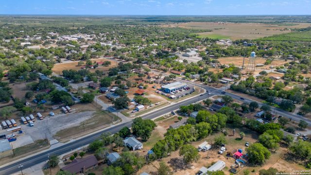 TBD TBD, Floresville, TX 78114